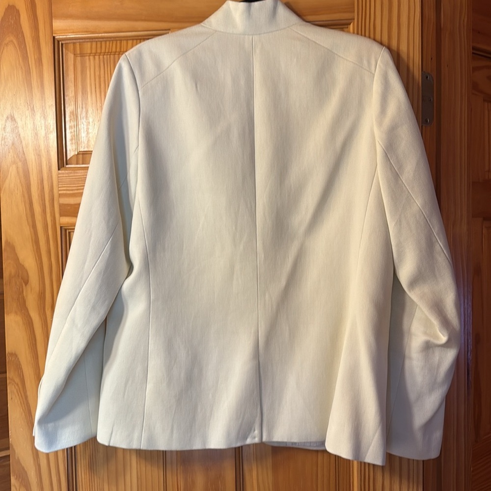 EUC! 💛 Jenni Kayne Original Boy Blazer, Cream, XL - Picture 6 of 7